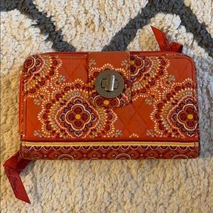 Vera Bradley Turn-lock wallet